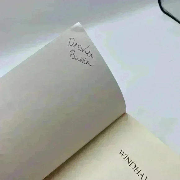 Windhaven by George R Martin And Lisa Turttle - Picture 4 of 4